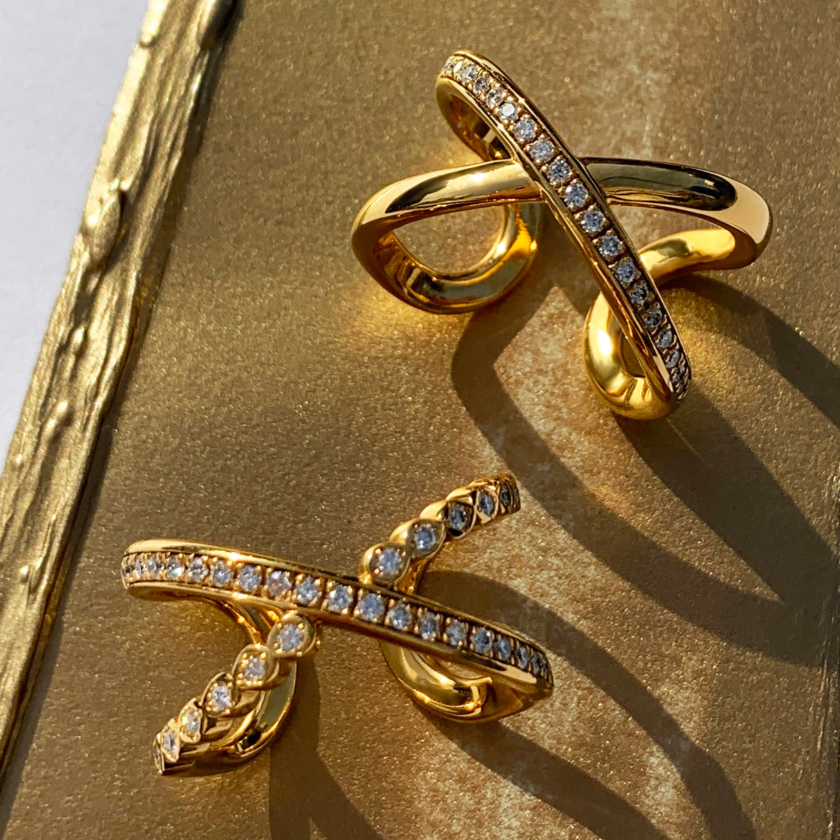 Restocked on November 20th! LUSTER Cross Ring / Ear cuff etc.